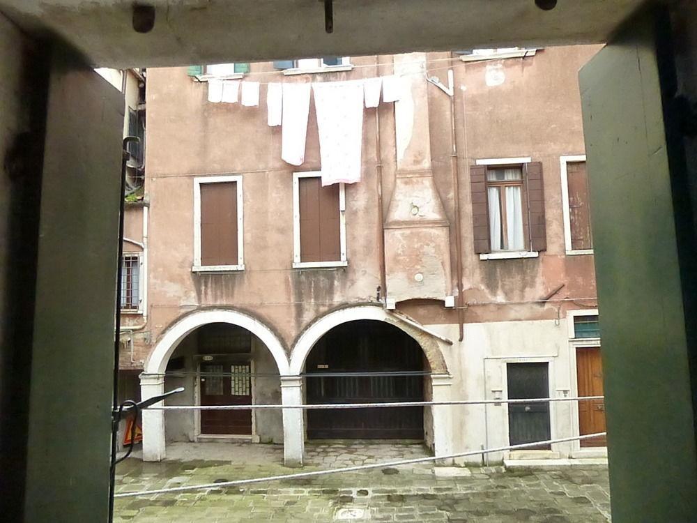 Venice Rainbow Apartment San Marco Esterno foto