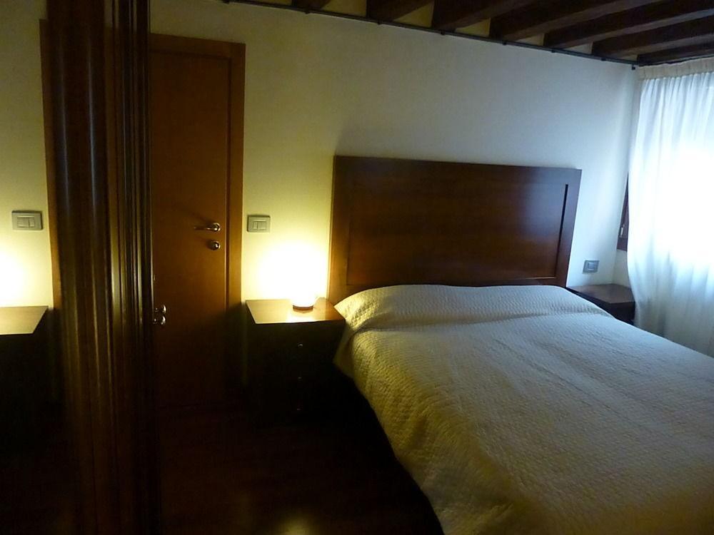 Venice Rainbow Apartment San Marco Esterno foto