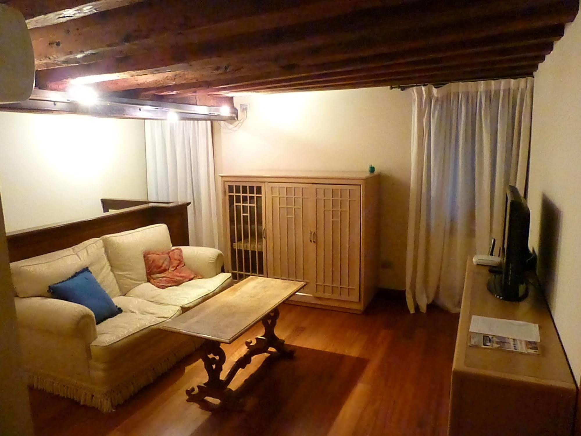 Venice Rainbow Apartment San Marco Esterno foto